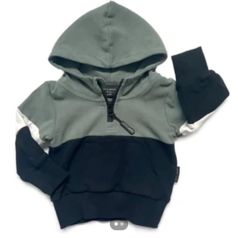 Little bipsy women’s medium forest color block hoody